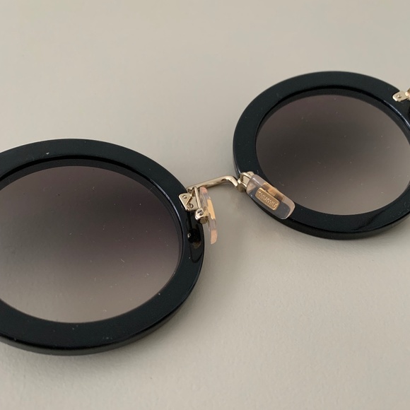 Miu Miu Prada Sunglasses - Picture 4 of 7